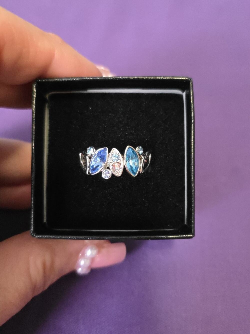 Silver Plated Ring In Shades Of Blue With Aurora Borealis Crystals Size 6 NEW
